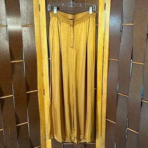 Johnny Was workshop satin pants.